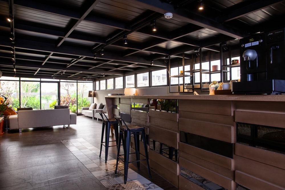 Hotel Cube Taichung Exterior photo