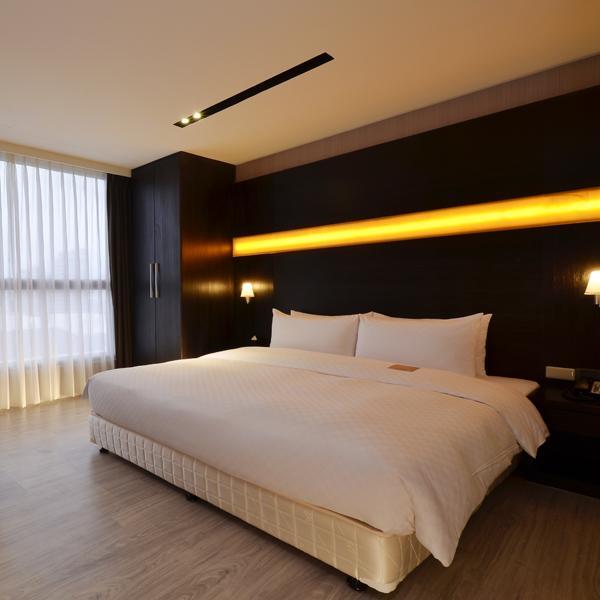 Hotel Cube Taichung Exterior photo